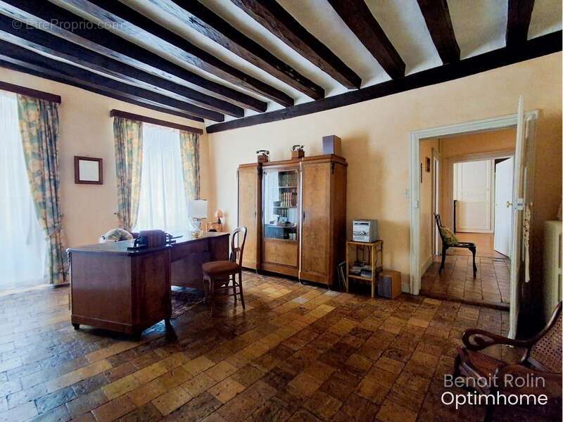 Maison bourgeoise du XIXe siècle au cœur de Saint-Calais - photo 12