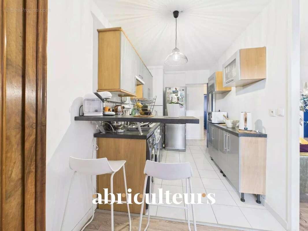 Appartement à MARSEILLE-8E