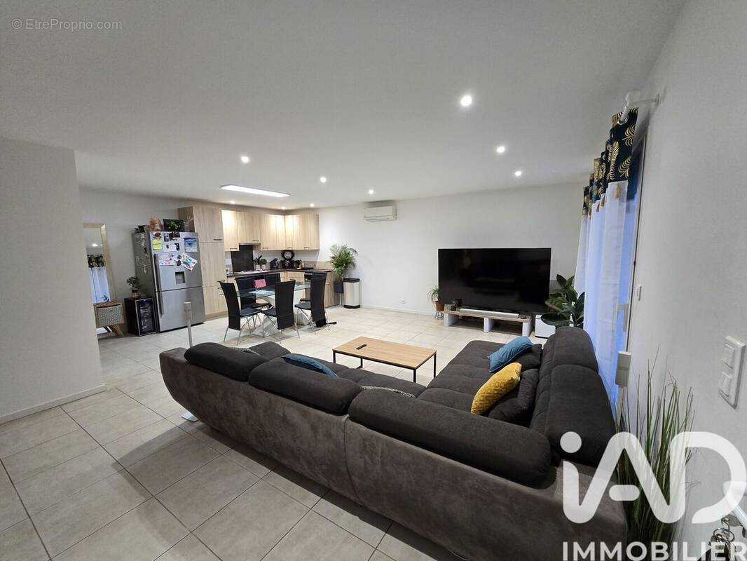 Photo 1 - Maison à BENON