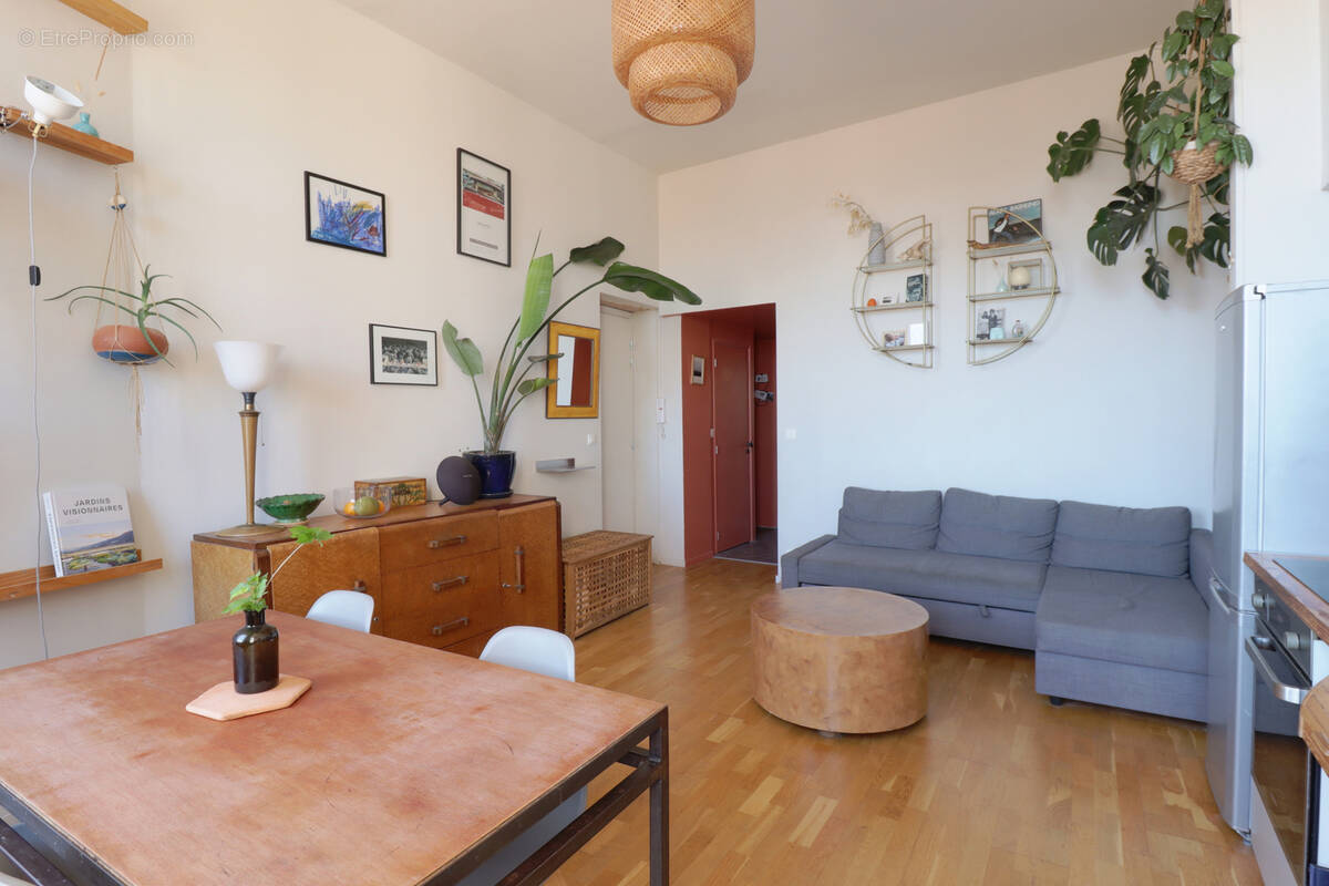 Appartement à LYON-1E