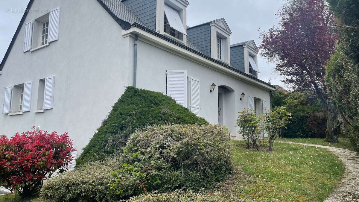 Maison à JOUE-LES-TOURS