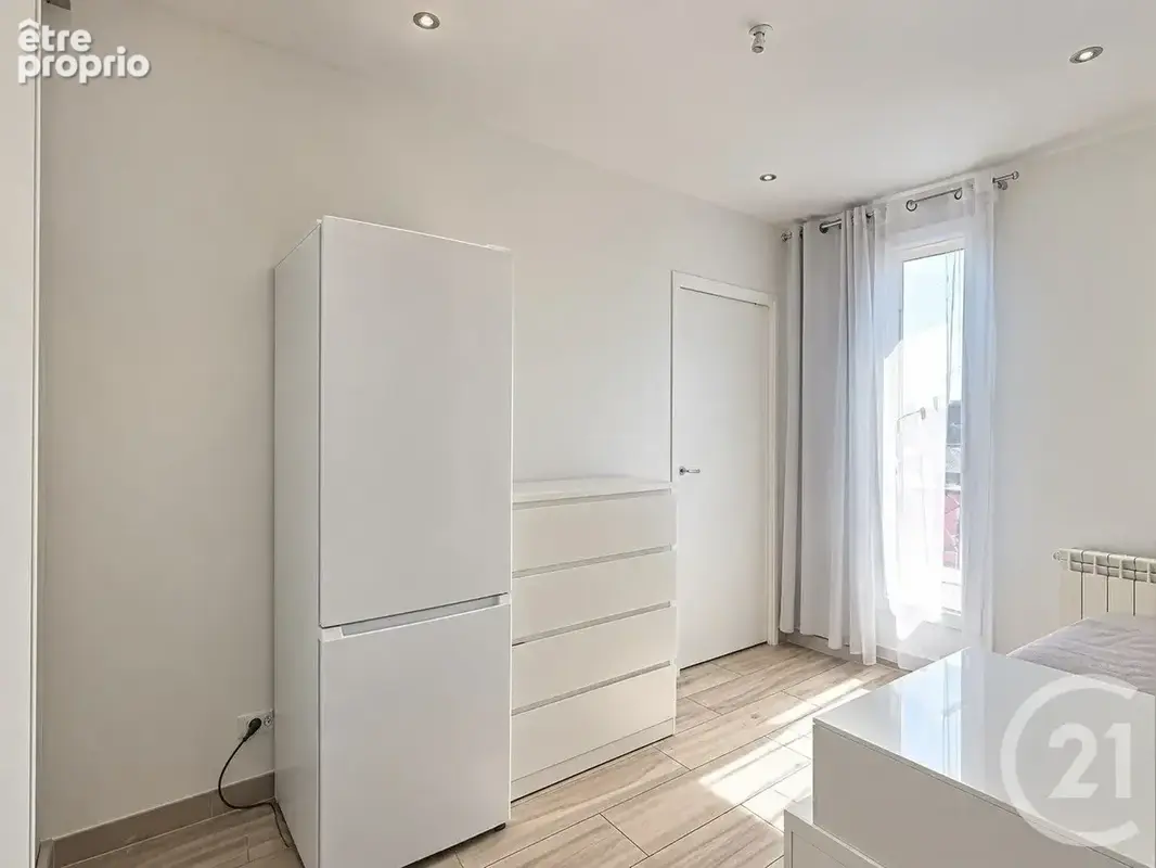 Appartement 31 pièces 44 m² à vendre à Noisy-Le-Sec (93130) - photo 4