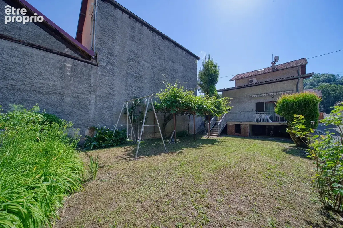 Maison individuelle, proches commodités avec garage double. - photo 15
