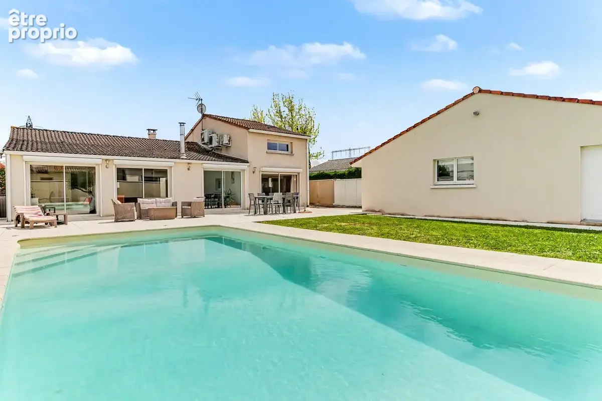 Maison 6 pièces 154 m² à vendre à Portet-Sur-Garonne (31120) - photo 5