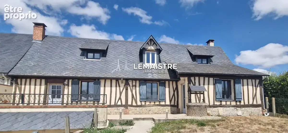 Maison à vendre - Yvetot - 149 m² - 4 chambres - Terrain 550 m² - photo 1