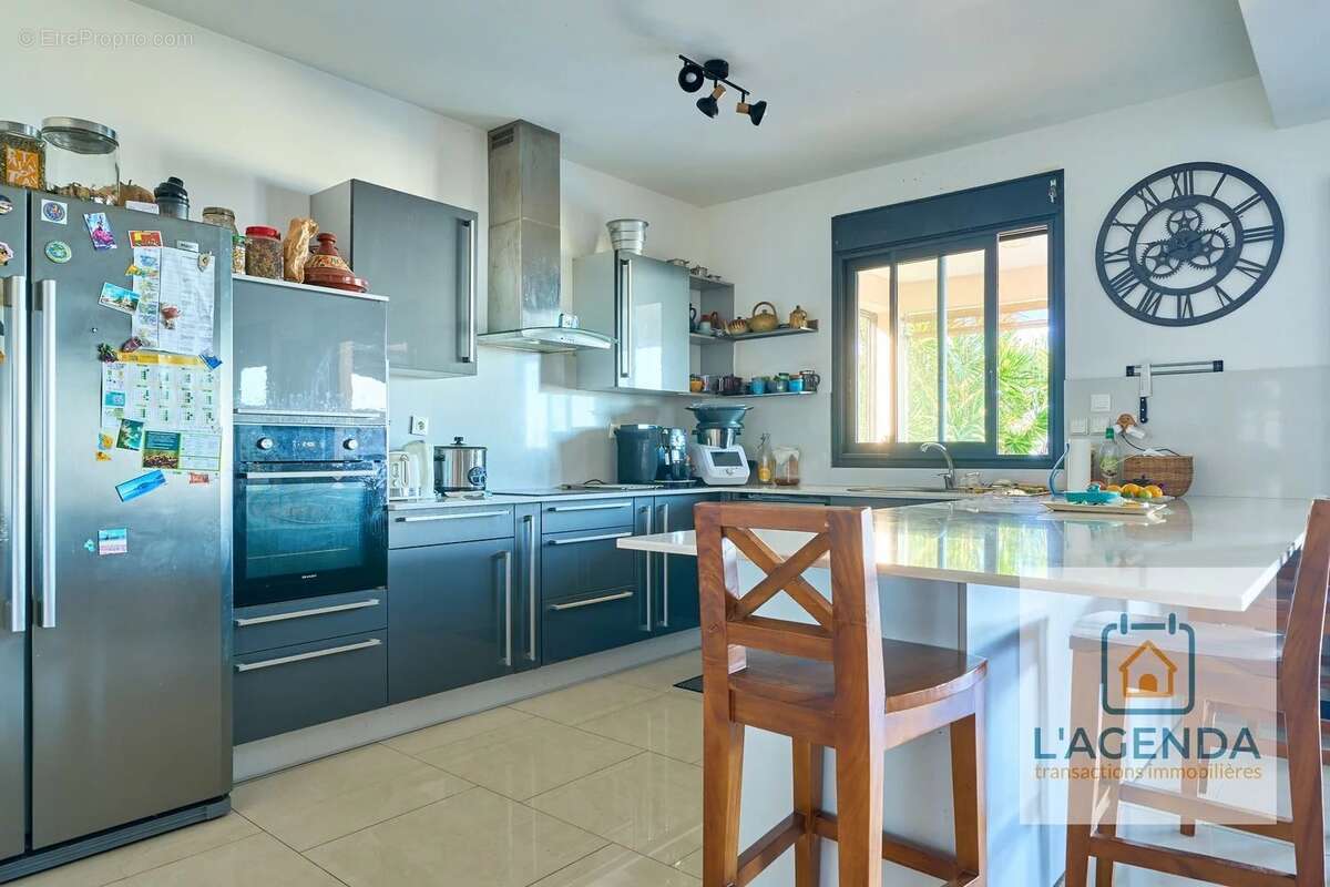 Villa 120 m² - Grands Bois - photo 4