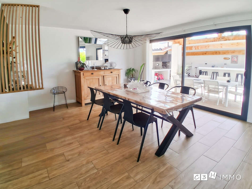 Maison 153 m² à Le Fauga  - photo 5