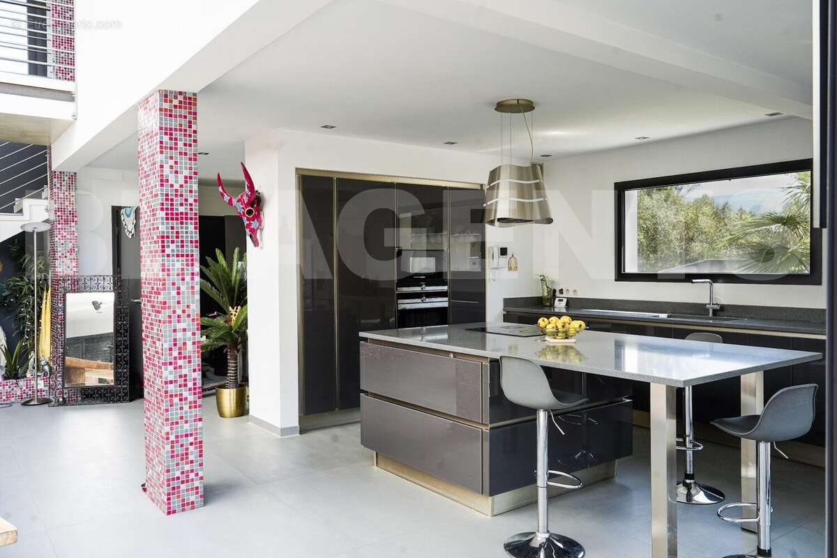 _DSC8681 - Maison à MARSEILLE-11E