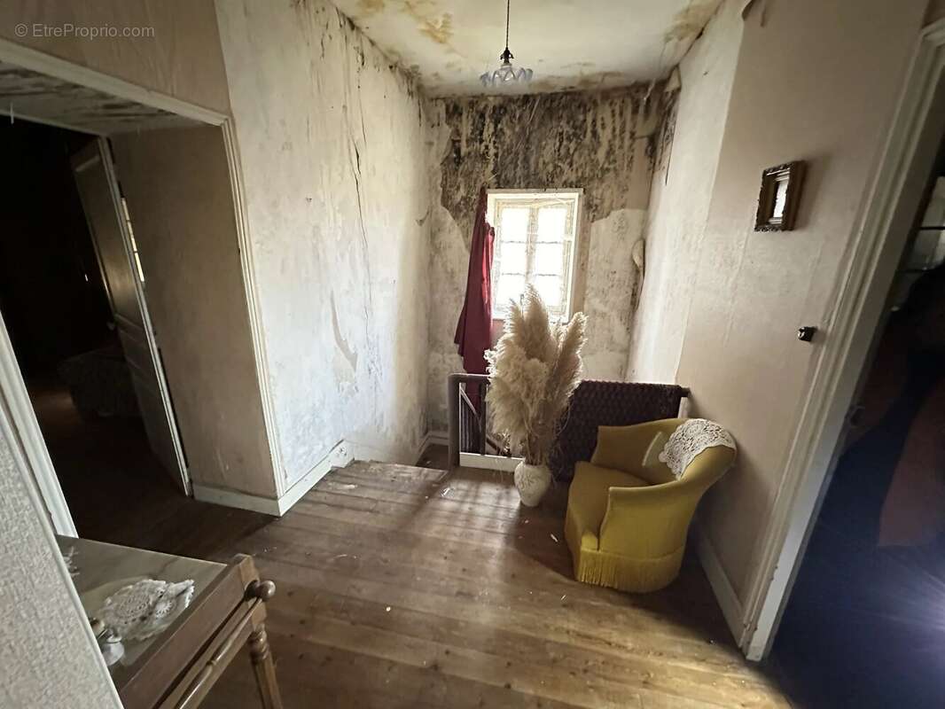 Maison à SAINTE-VERGE