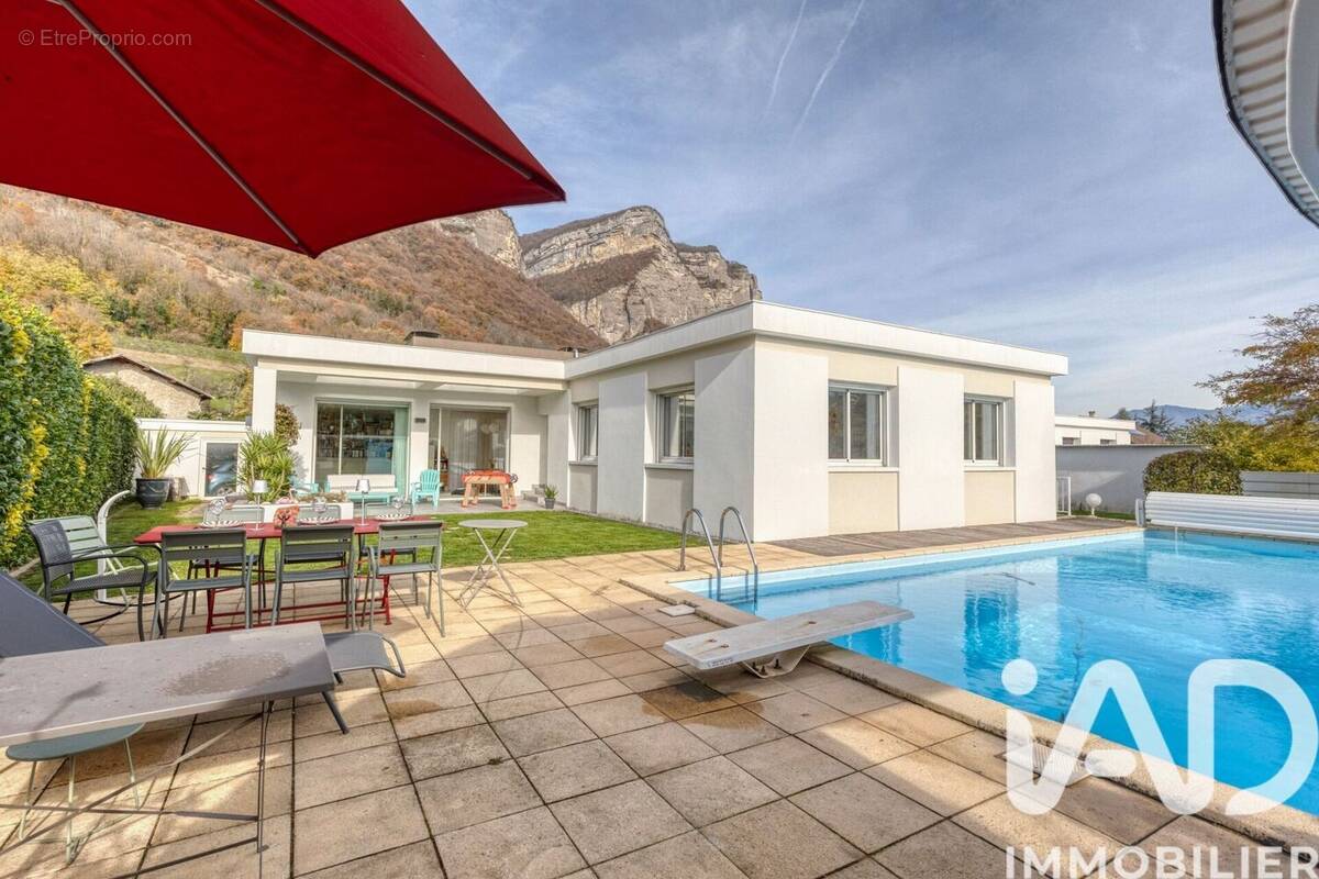 Photo 1 - Maison à CROLLES