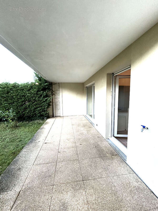 Appartement à SAINTE-FOY-LES-LYON