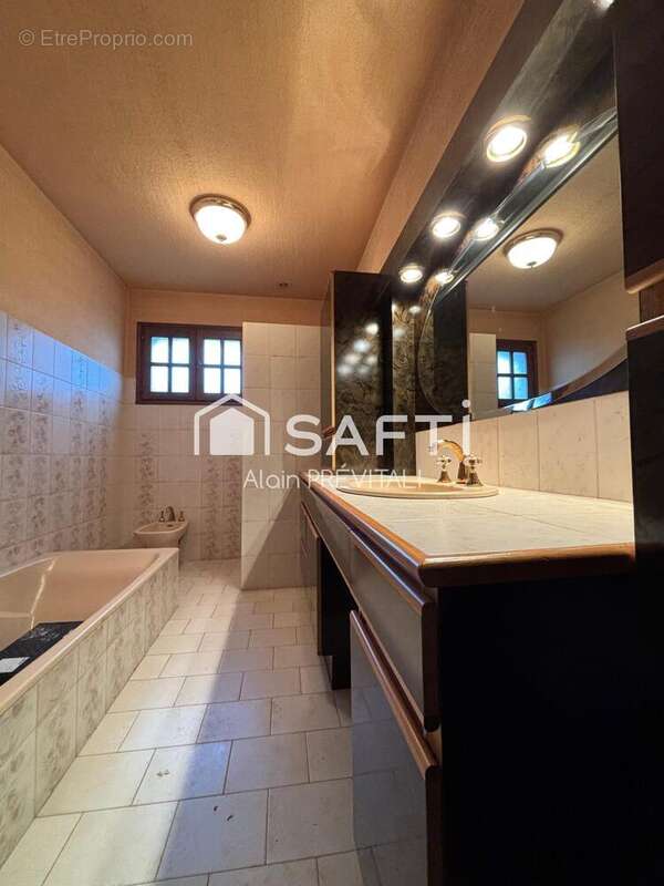 Photo 4 - Maison à OYONNAX