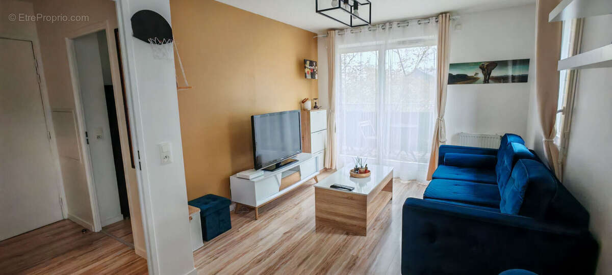 Appartement T2 au coeur de Chessy Bourg - photo 3