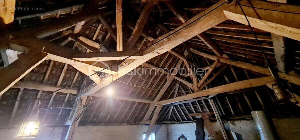 Maison à SAINT-NICOLAS-LES-CITEAUX