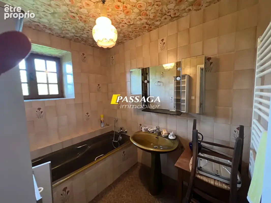 A VENDRE - Maison traditionnelle de caractère avec terrain - PALMAS D'AVEYRON - photo 11