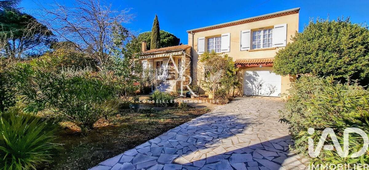 Photo 1 - Maison à POULX