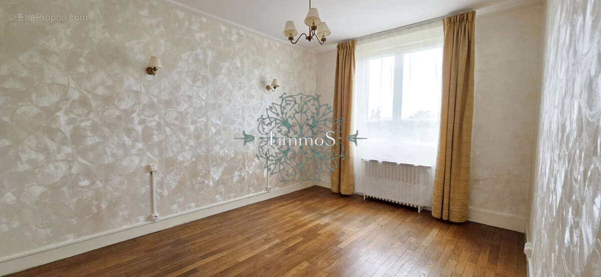 Beauvais   Secteur recherché « Mie au Roy » : Maison à fort potentiel sur un terrain d'exception ! - photo 4