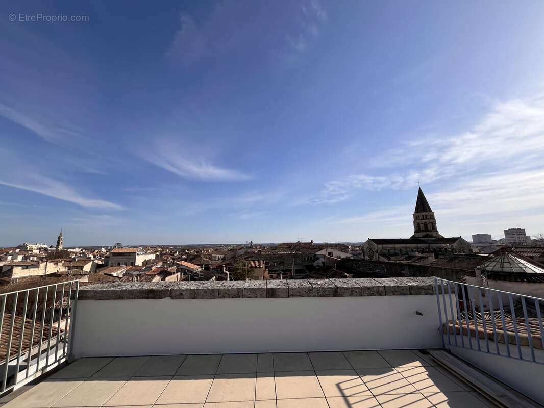 Appartement à NIMES