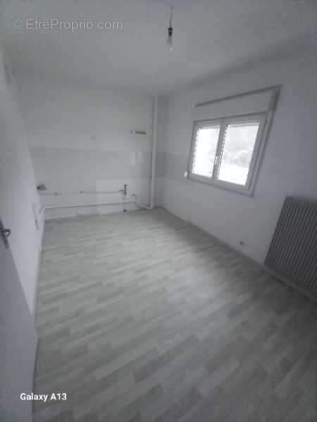 Appartement 77 m² à Delle  - photo 5