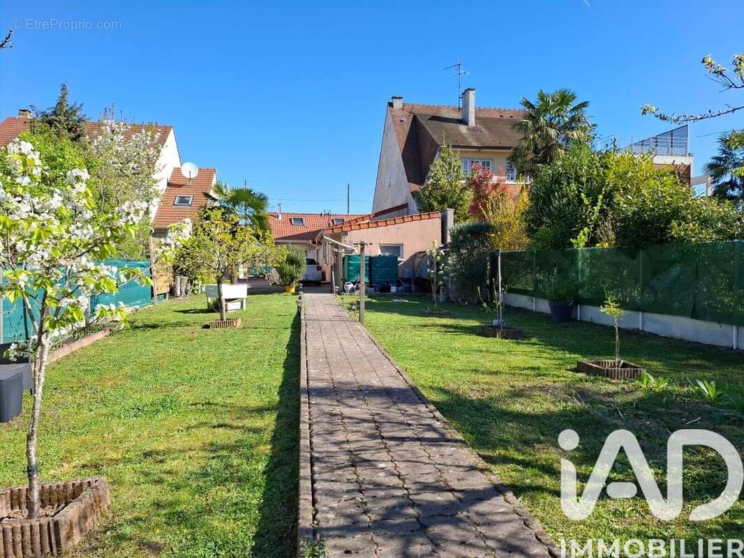 Photo 4 - Maison à MORANGIS