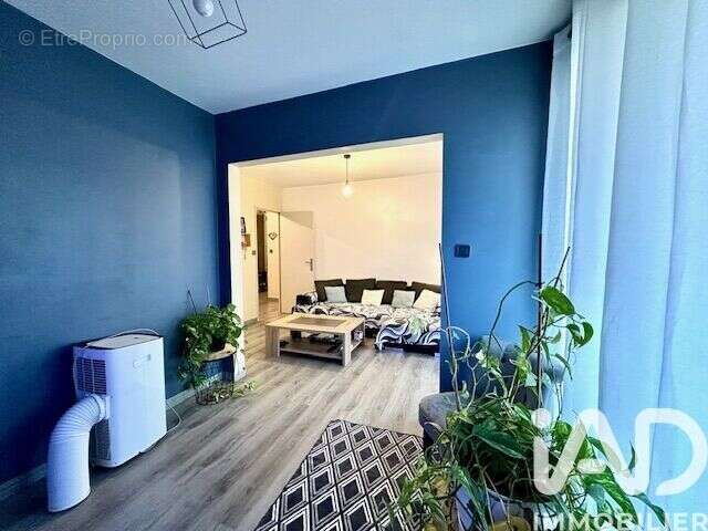 Photo 2 - Appartement à VAULX-EN-VELIN