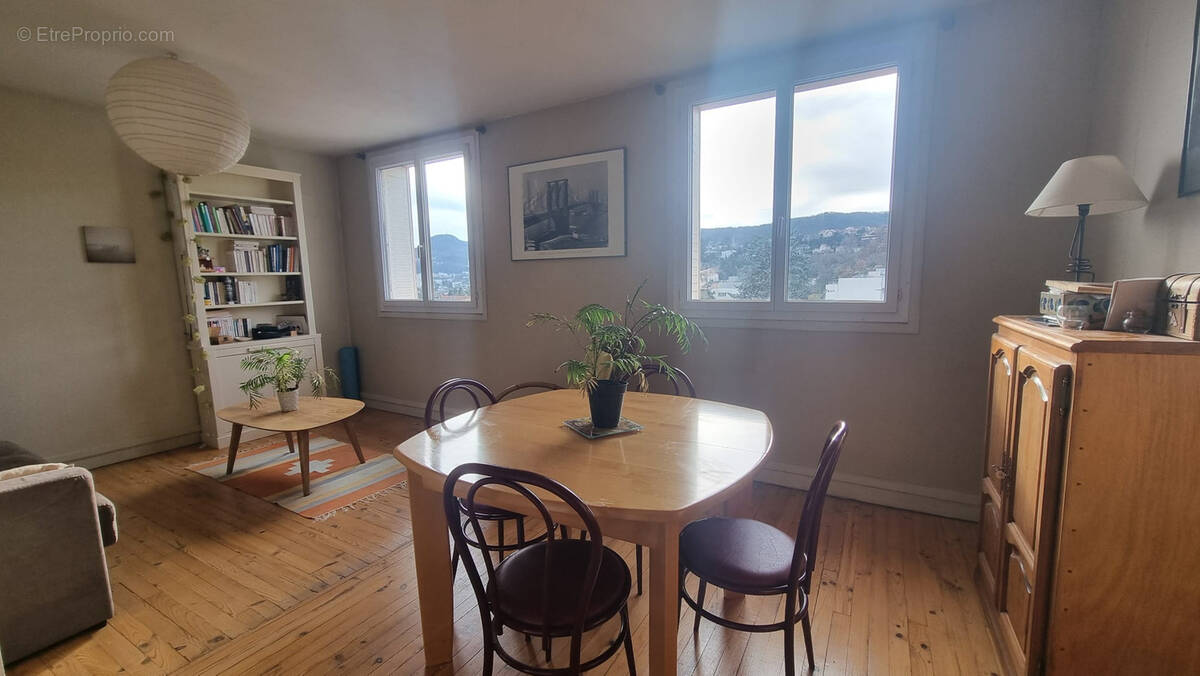 Appartement à CLERMONT-FERRAND