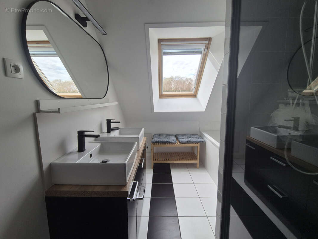 Maison à LA MEZIERE