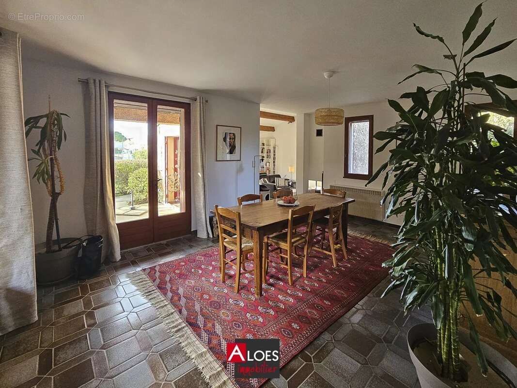 Maison à AIGUES-MORTES