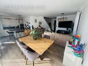 Maison à PEZILLA-LA-RIVIERE