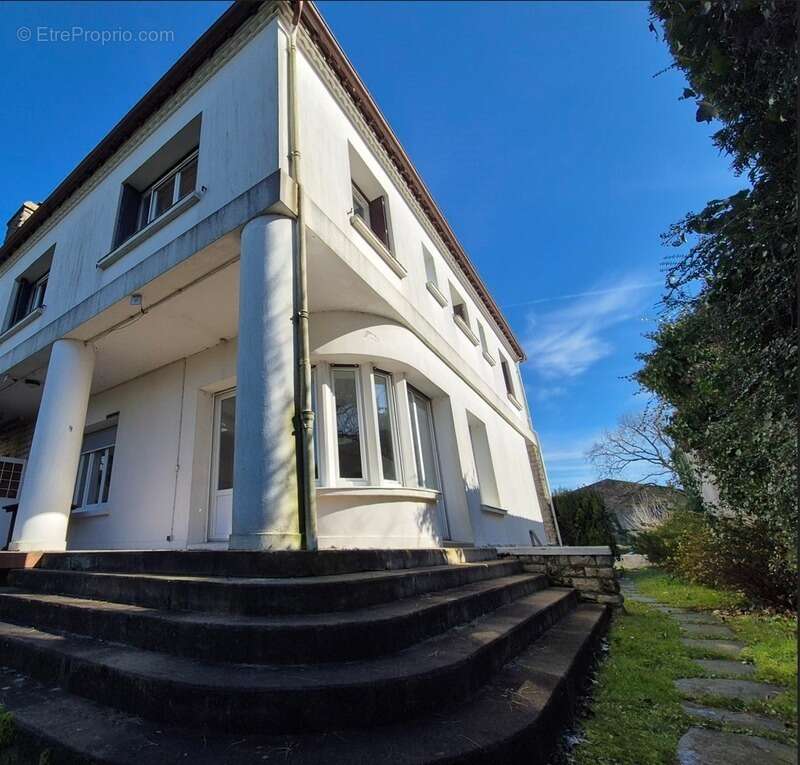 Maison à SAINT-SULPICE-DE-ROYAN