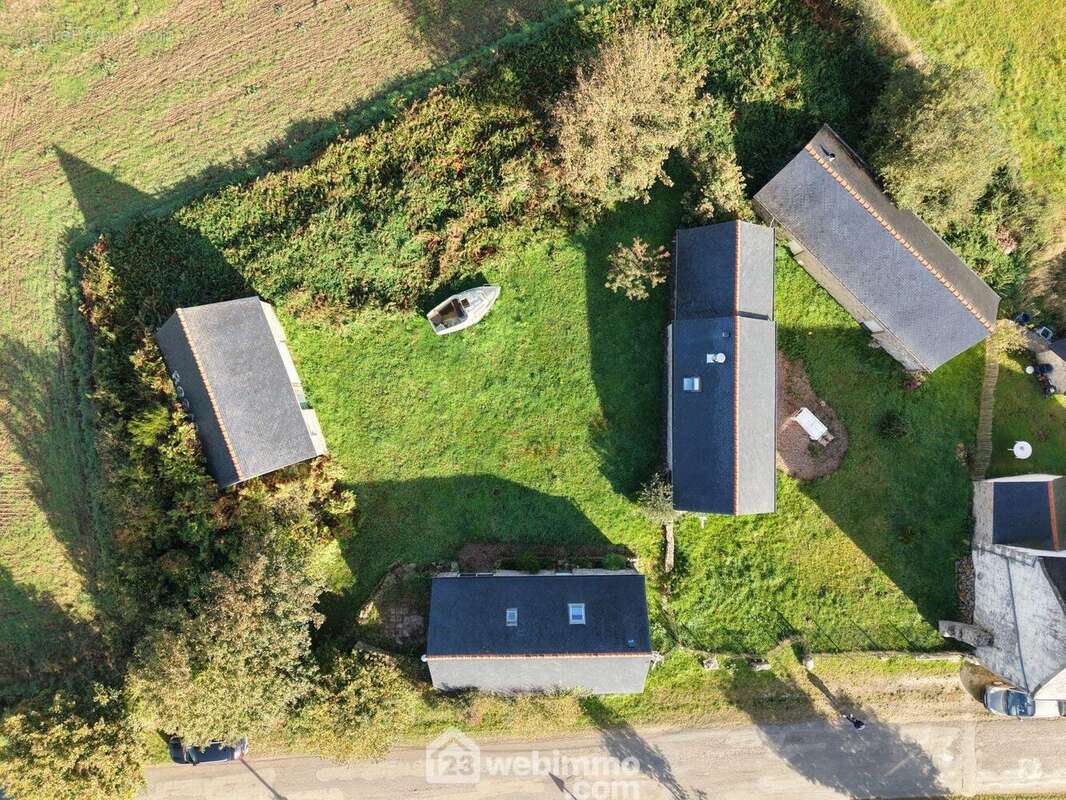 Maison à PLOUEGAT-MOYSAN