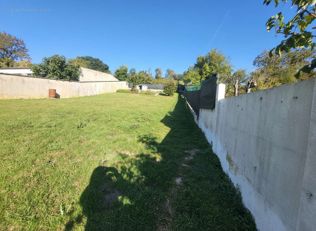 Maison à ROMENY-SUR-MARNE
