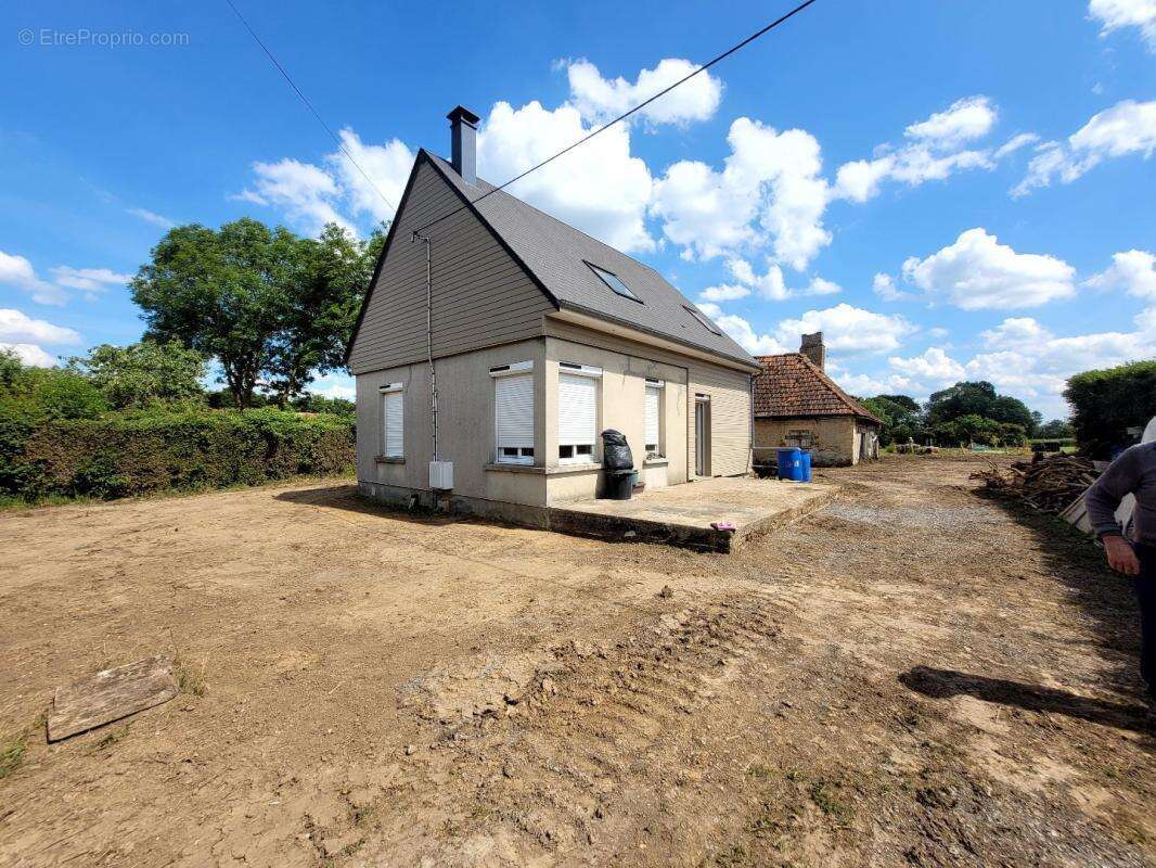 Maison à JANVILLE