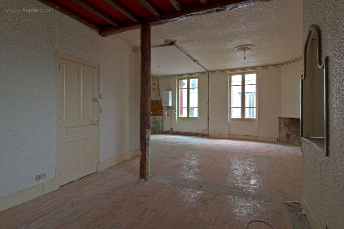 Appartement à ROMANS-SUR-ISERE