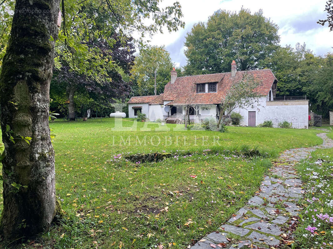 Maison à vendre secteur Igé - Réf B14075 - photo 14