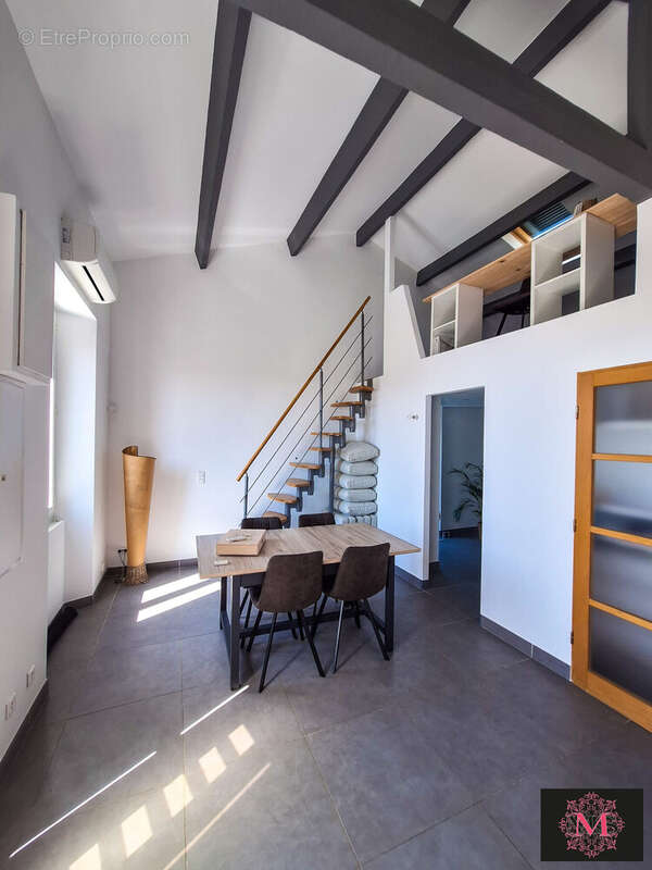 Appartement à SAUSSET-LES-PINS