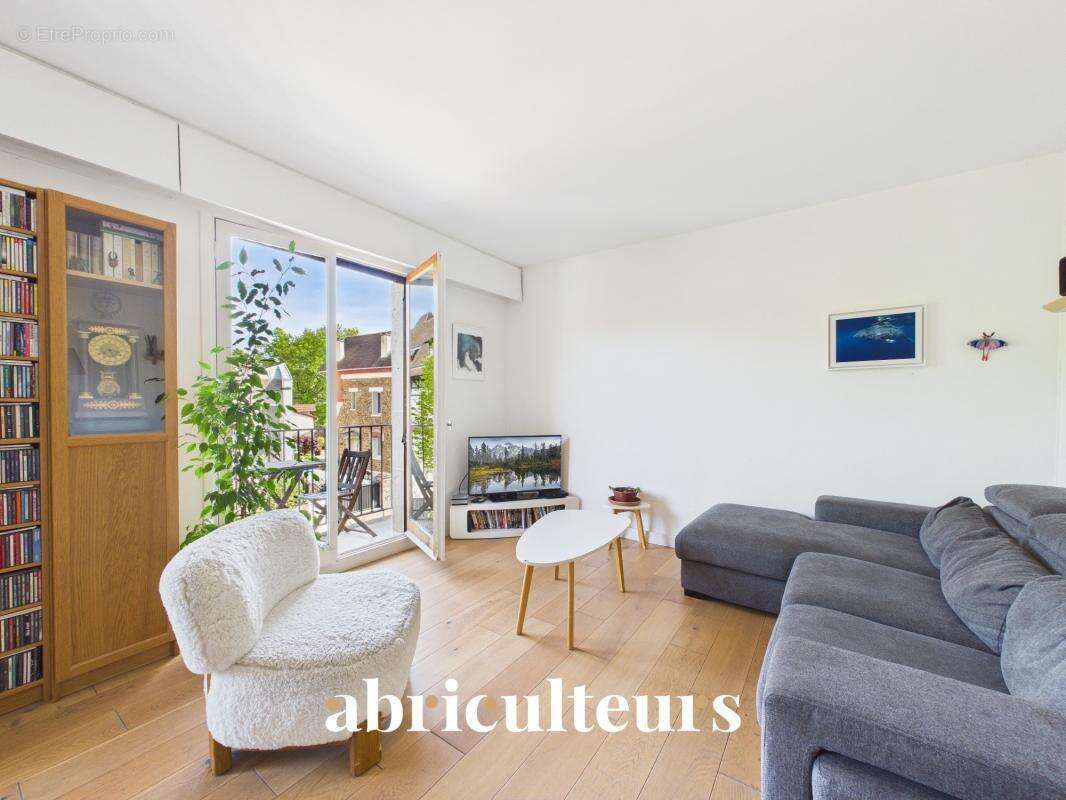 Appartement à NOGENT-SUR-MARNE