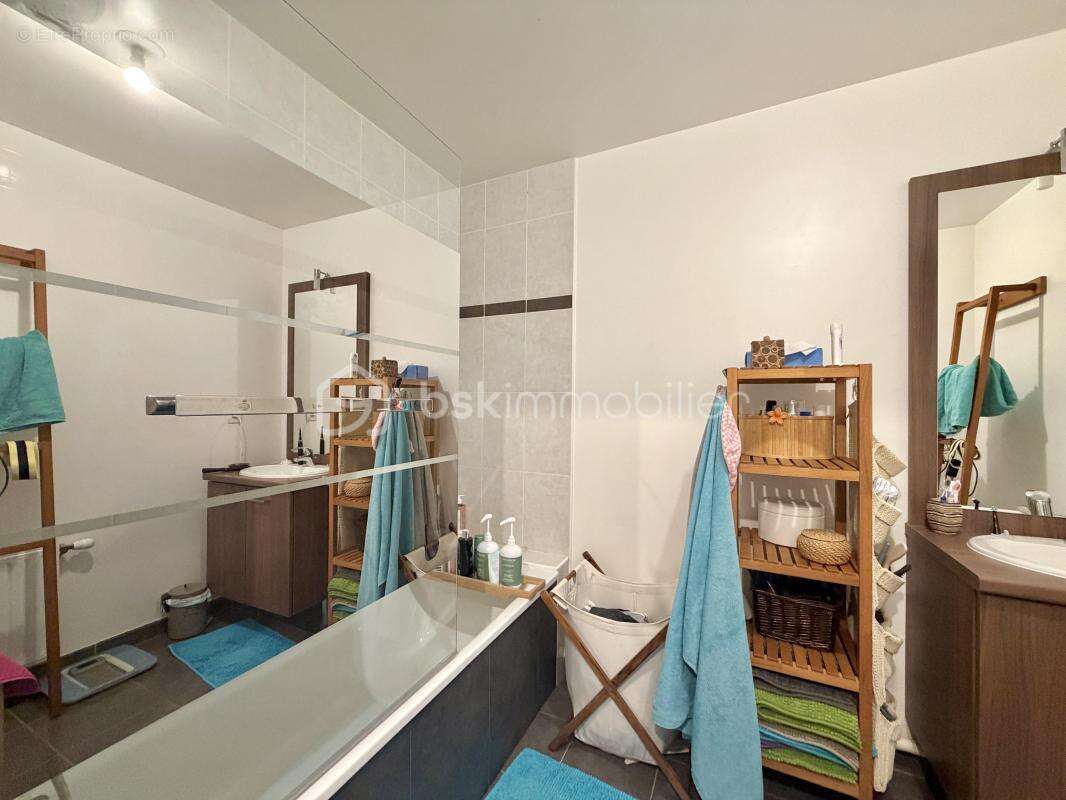 Appartement à MORANGIS