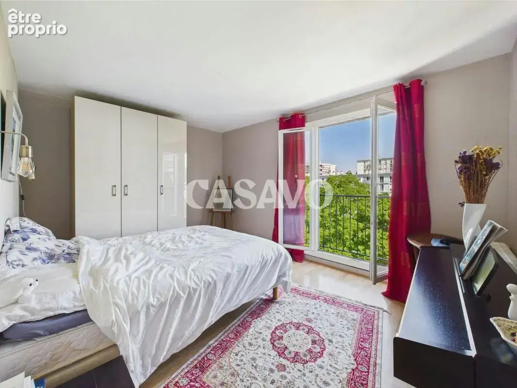 Vente Appartement 4 pièces de 90m² - 92500 Rueil-Malmaison - photo 7