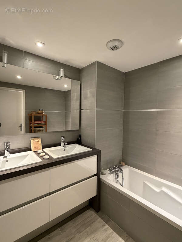 Appartement à SAINT-CYR-AU-MONT-D'OR