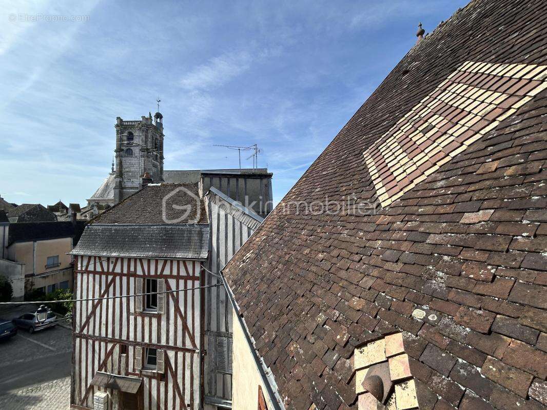 Maison à JOIGNY