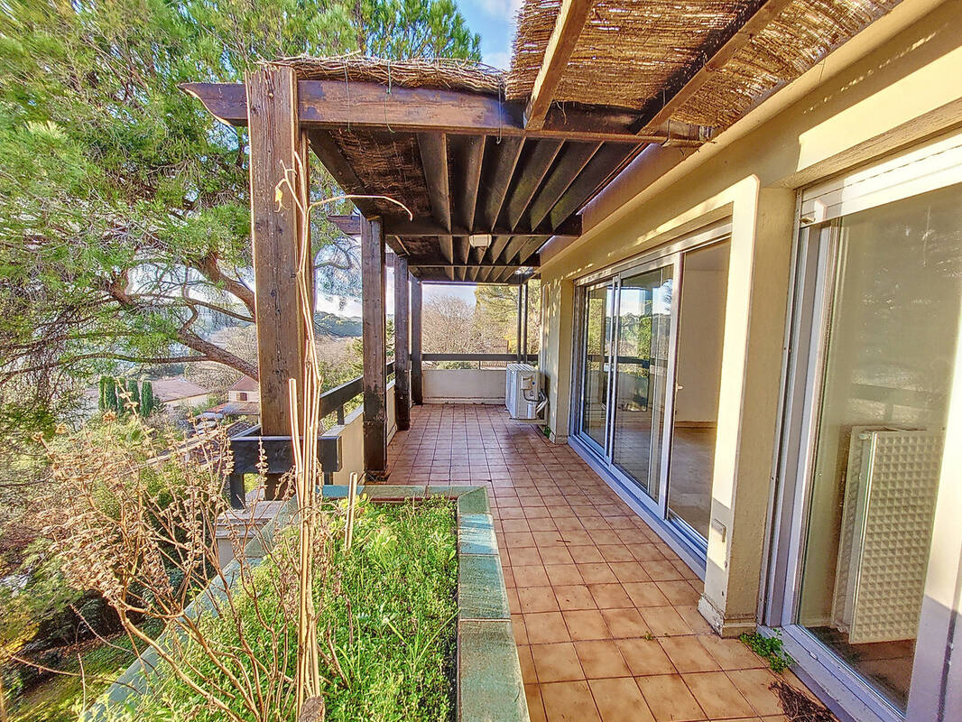 Appartement à NIMES