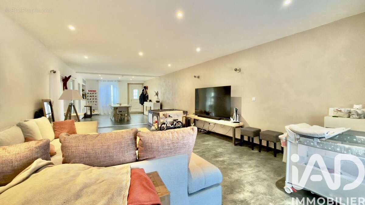 Photo 3 - Maison à MONTBRUN-DES-CORBIERES