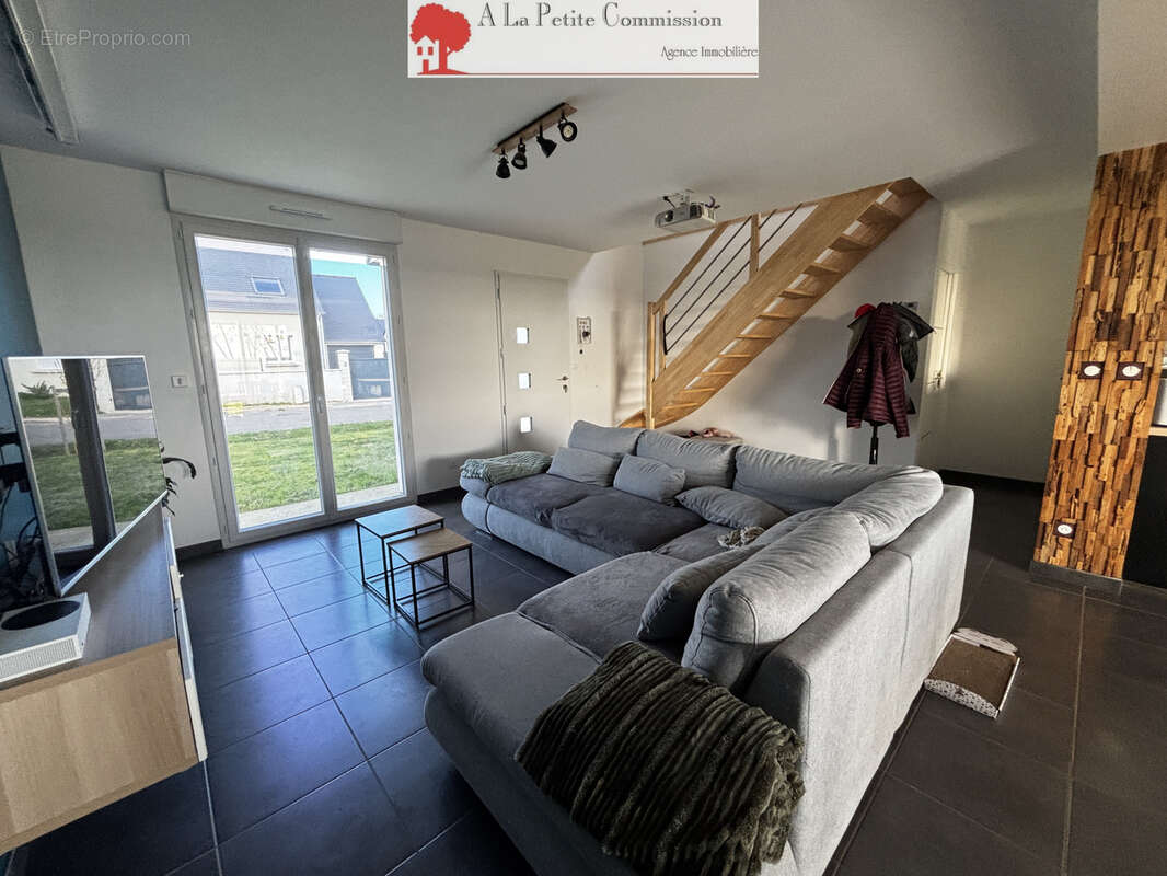 Maison à SOURS