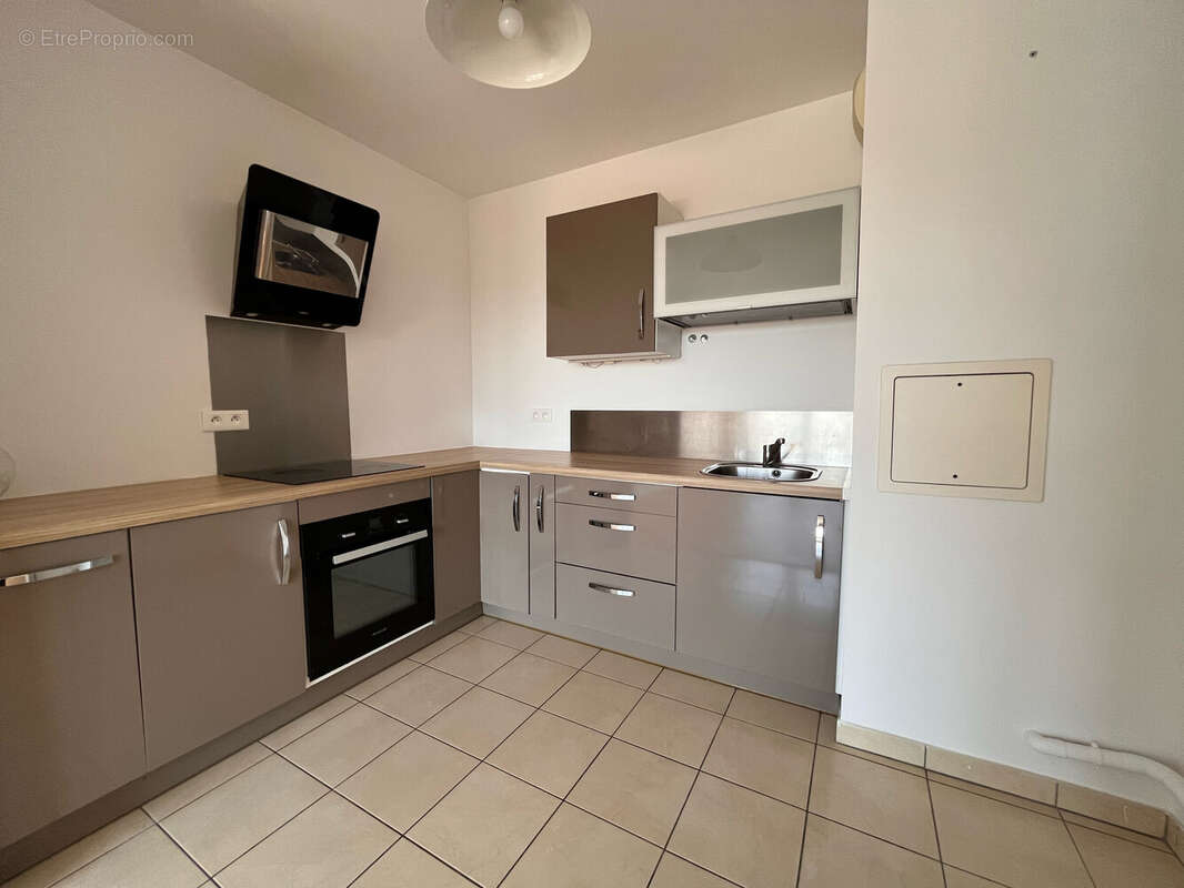 Appartement à VILLEPREUX