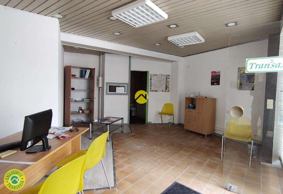 Commerce à AIGURANDE