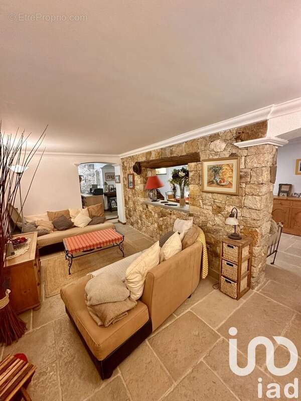 Photo 2 - Maison à GILETTE