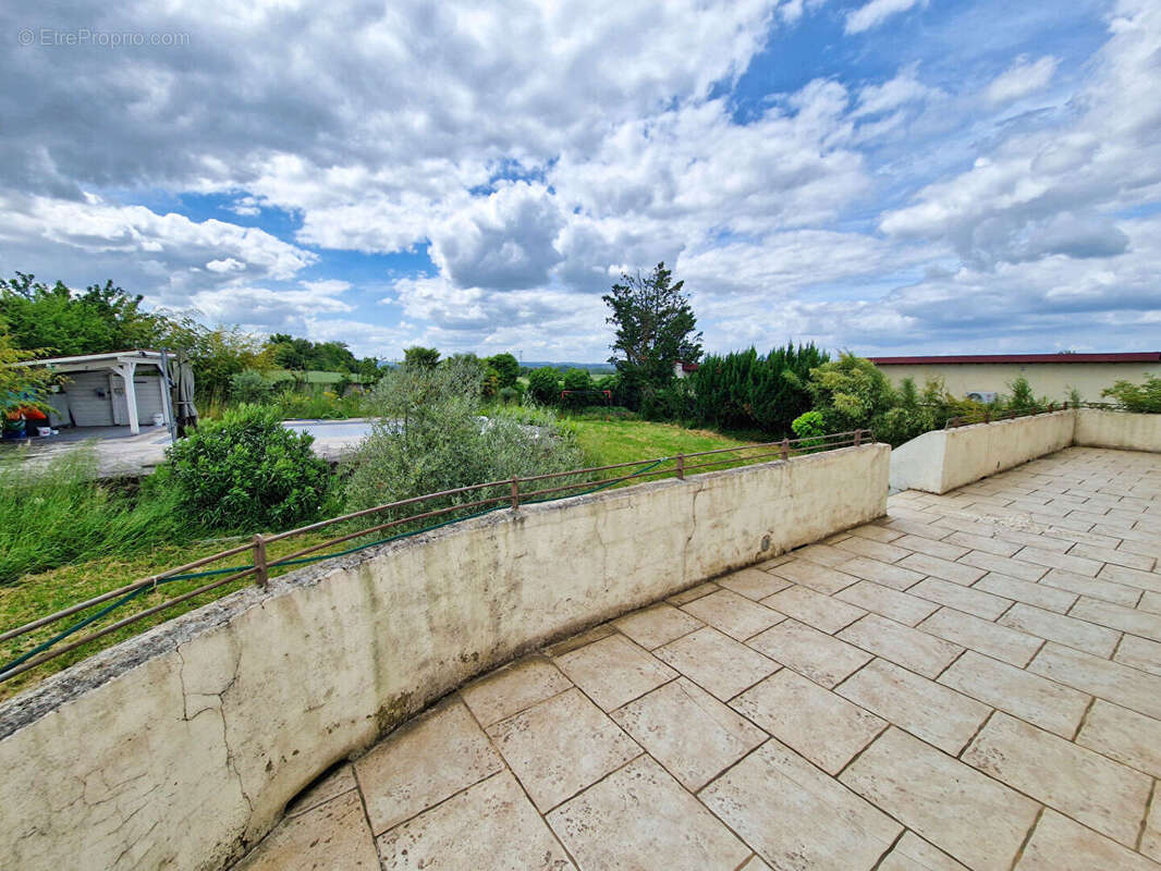 Maison à CHAMAGNIEU