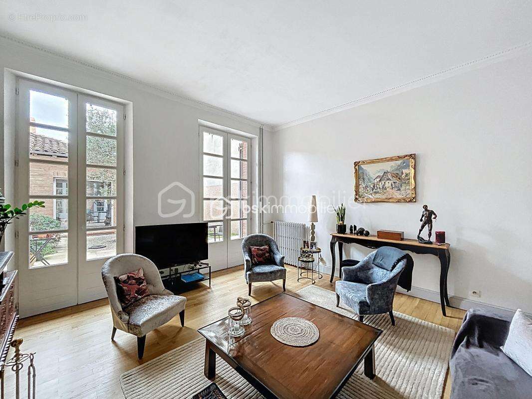Propriété de caractère, maison 9 pièces 244 m² avec son annexe 27m² et bâtiment de 127m² - photo 16