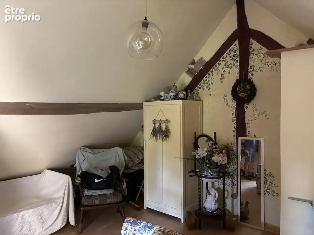 Saint-Denis-de-Jouhet   Charmante maison avec 1934 m2 de terrain, située au calme dans un cadre verdoyant - photo 10